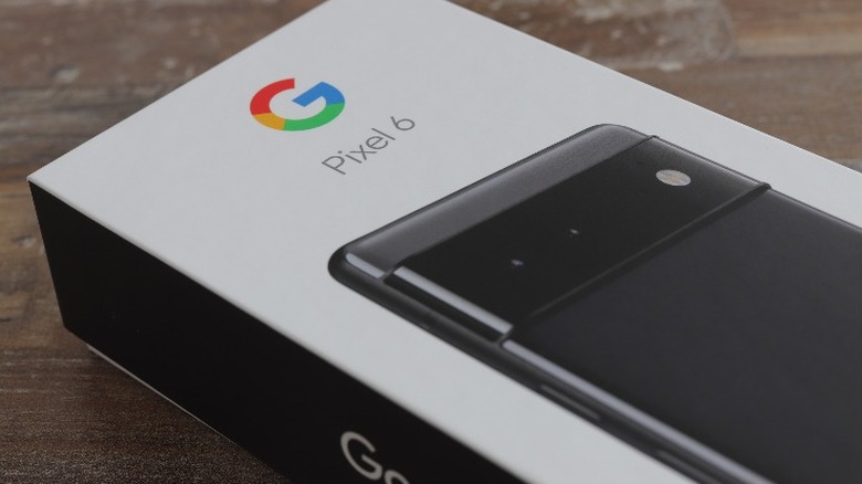 Google Pixel 6 box