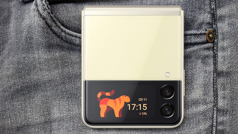 Samsung Galaxy Z Flip3 Cover Screen