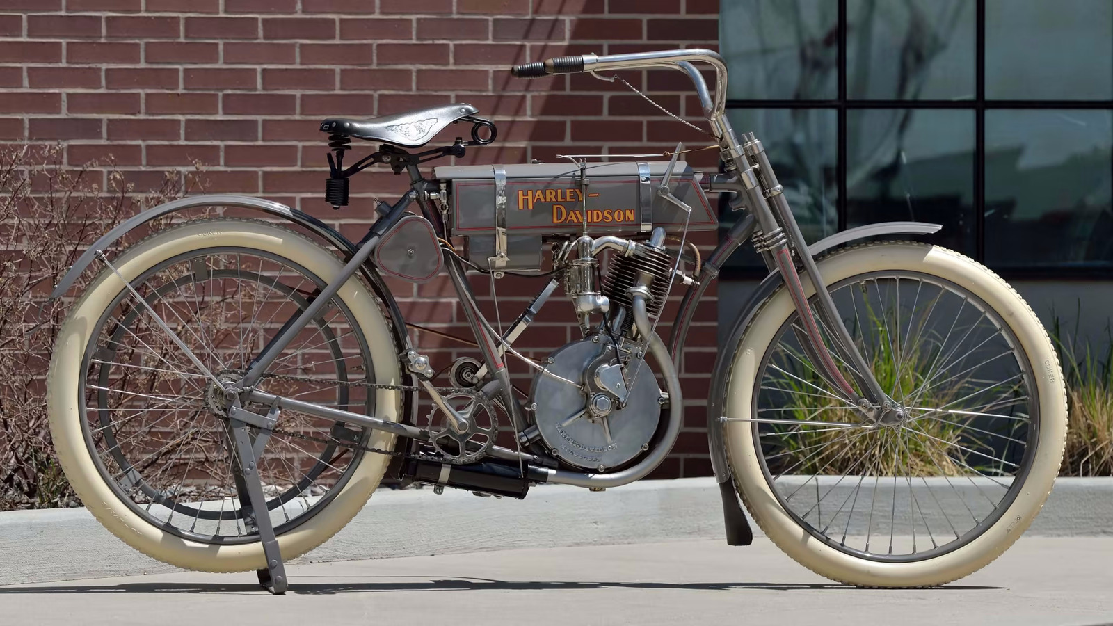 Harley Davidson & Laconia タンクトップ S Women's Essential Arched Font Ribbed Tank | Harley-Davidson USA