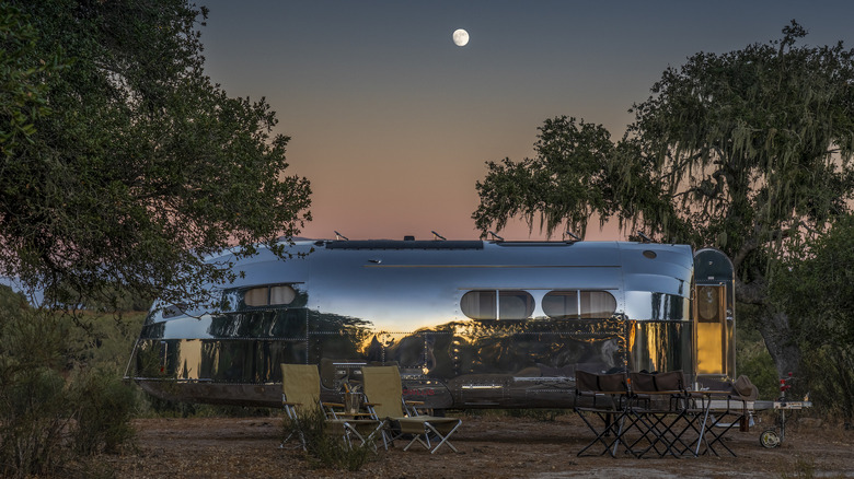 Bowlus Volterra with camp