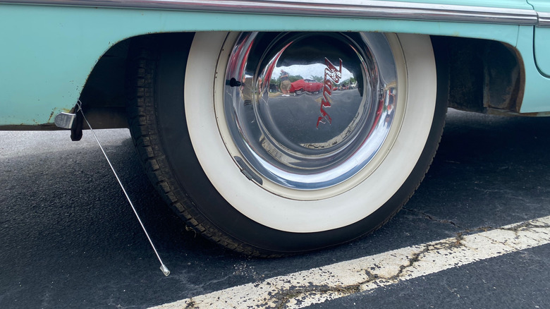 A four-door 1955 Nash Statesman Super sedan built by American Motors Corporation (AMC) equipped with curb feelers.