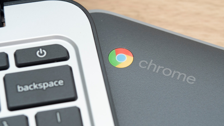 Chrome logo on a mousepad