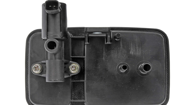 Evaporative gas canister for 2001 Nissan Pathfinder