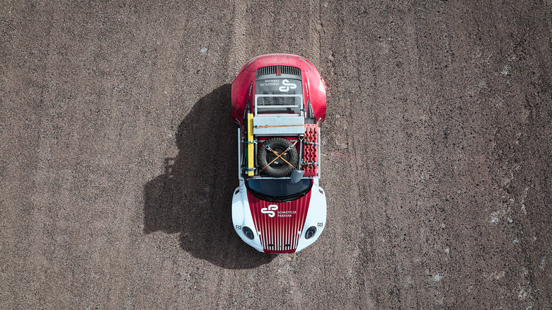 porsche 911 roof offroad mountain