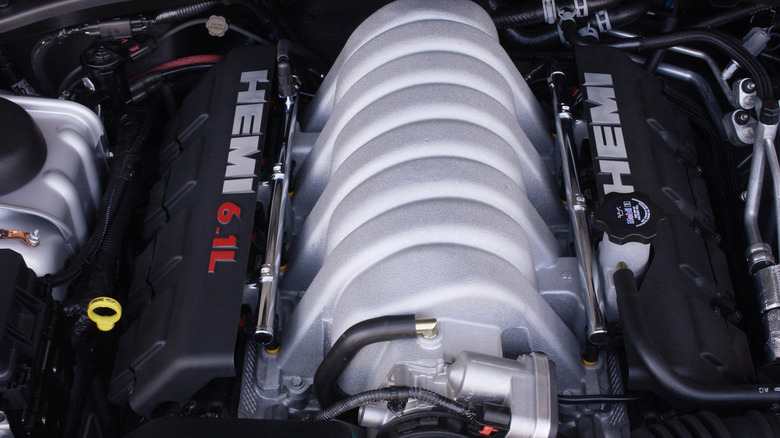 Overhead view of 6.1-liter HEMI V8 engine in 2006 Dodge Charger SRT8 engine bay.