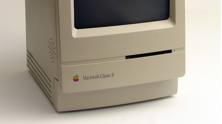 macintosh classic computer