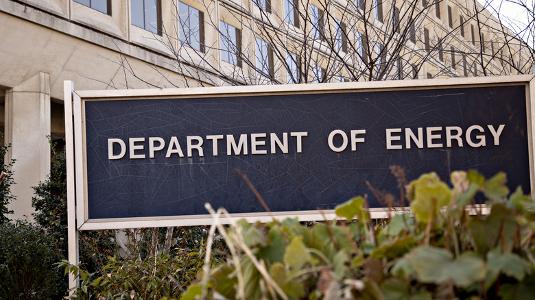Department of Energy sign