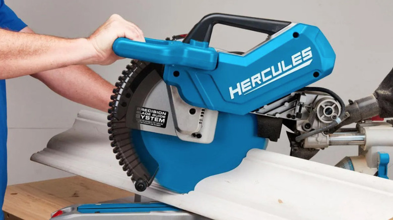 Hercules miter saw cutting wood
