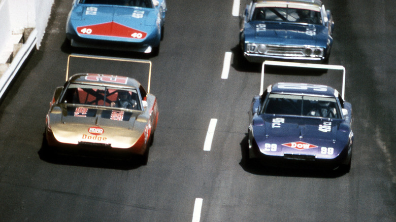 Richard Petty's Plymouth racing in the Daytona 500 1966