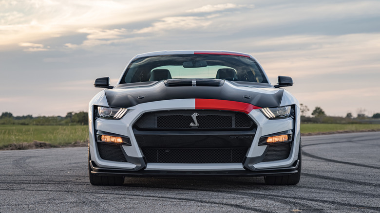 venom 1200 grille view