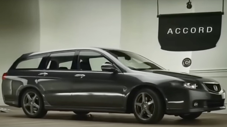 Honda station wagon