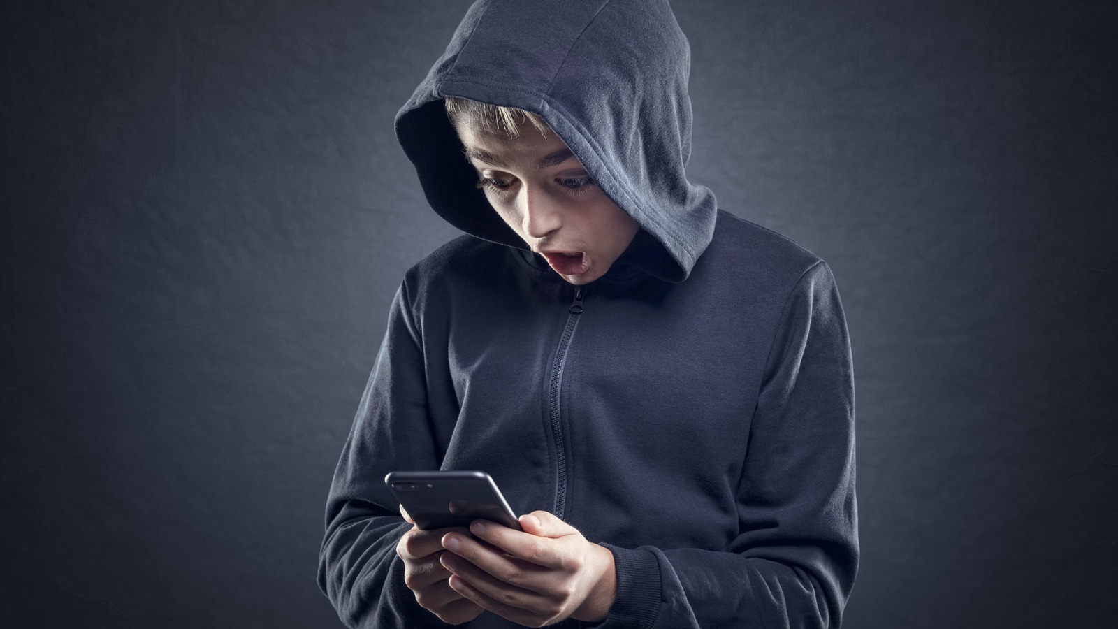 Este trojan horse do iPhone está desativando números de telefone. Aqui está o que sabemos até agora Este trojan horse do iPhone está desativando números de telefone. Aqui está o que sabemos até agora