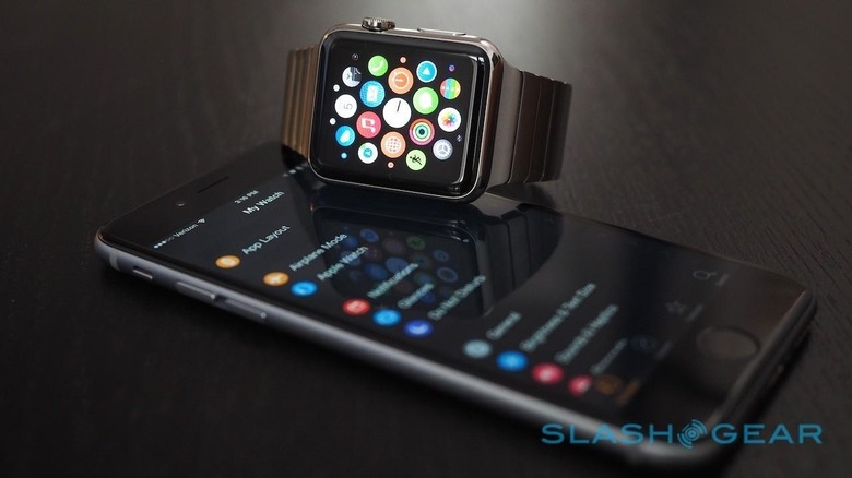 apple-watch-and-iphone