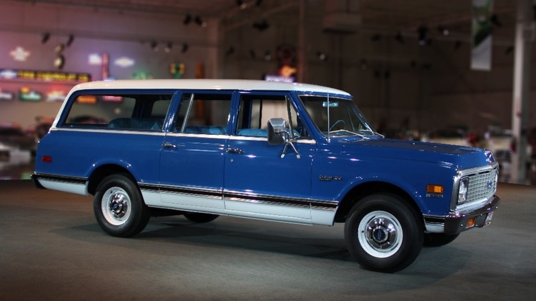 Front 3/4 view of 1972 Chevrolet Suburban in GM Heritage Center