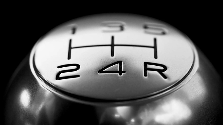 Close shot of manual transmission shift knob