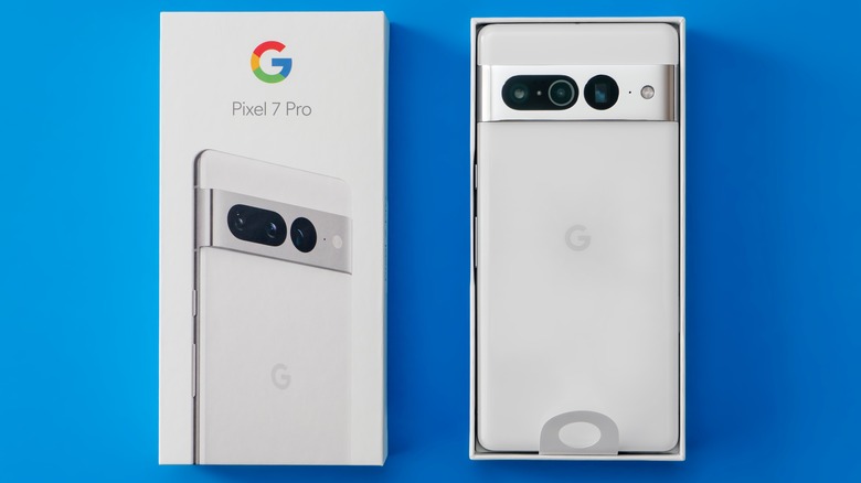 Google Pixel smartphone and box