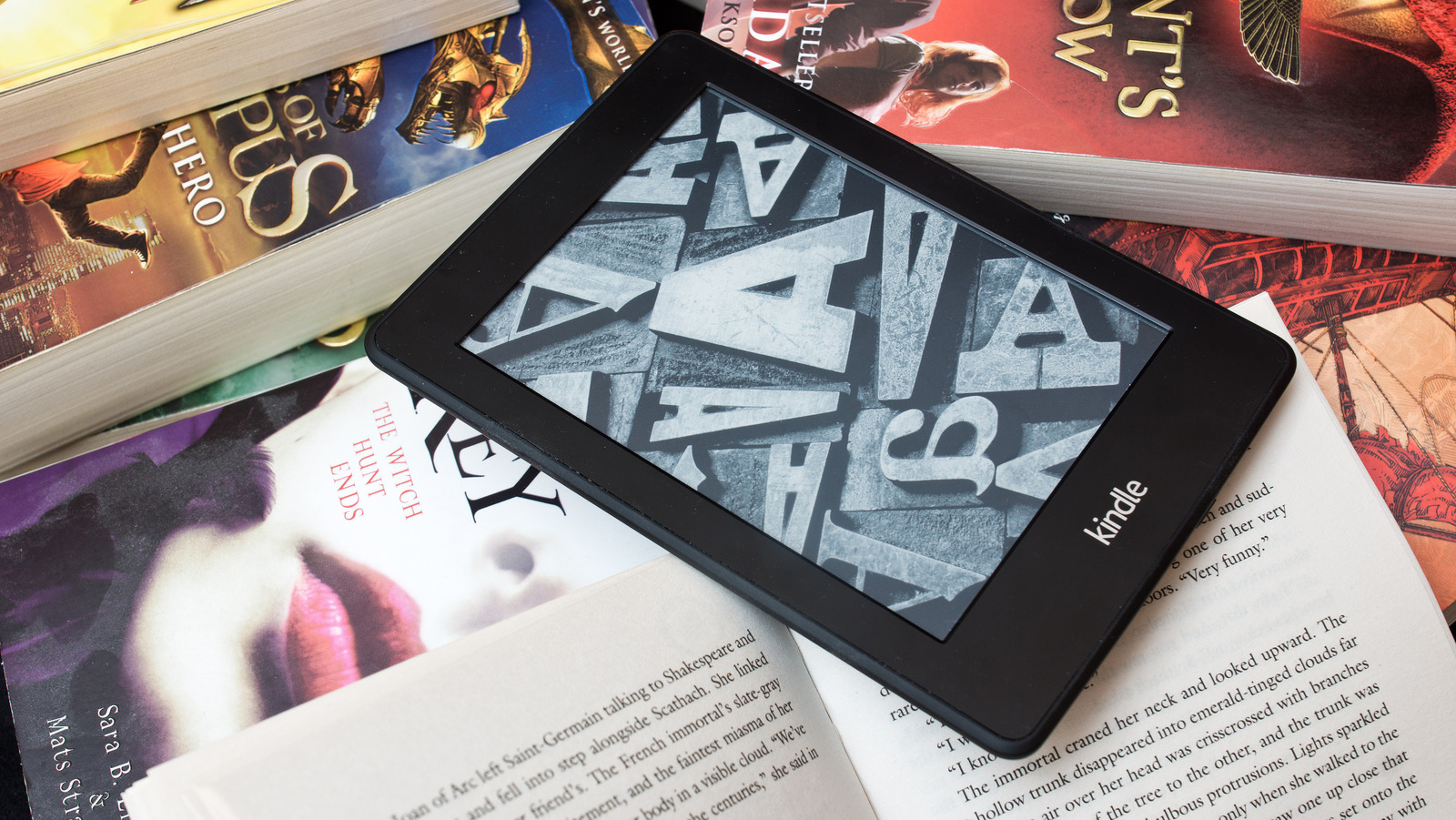 این ویژگی Kindle باعث می‌شود که شما هرگز جزئیات کلیدی کتاب‌های خود را فراموش نکنید