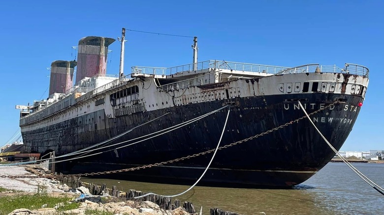The SS United States docked in Mobile, Alabama