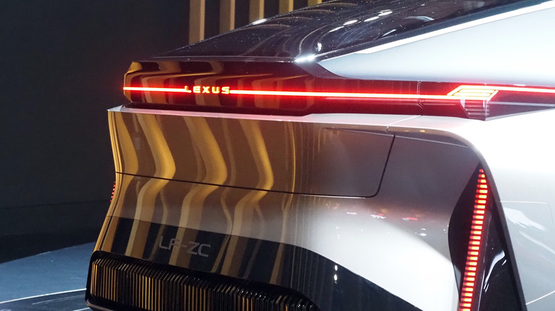 Lexus LF-ZC concept