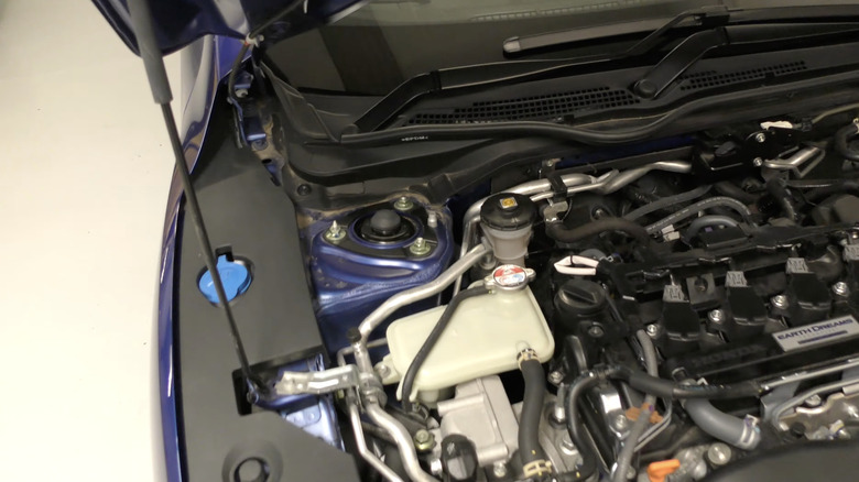 Honda Civic Mk10 What's Under the Hood