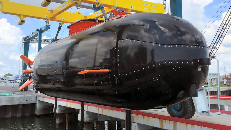 Mini submarine