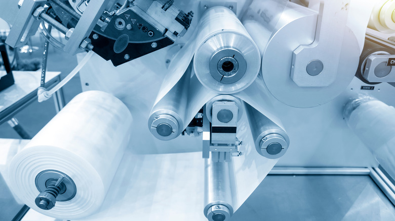plastic production machine