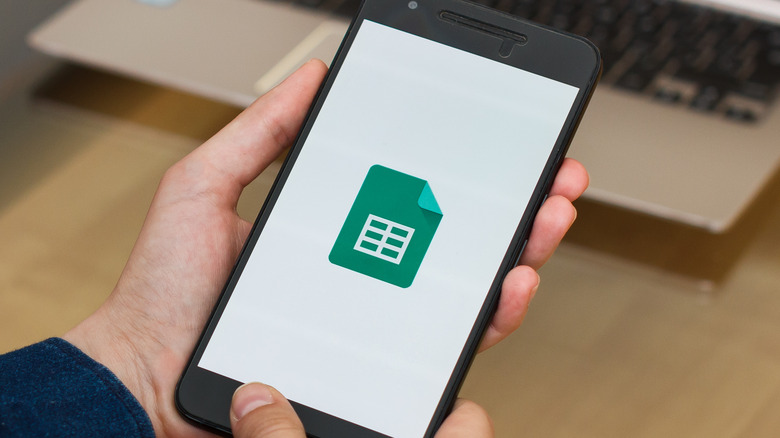 Google Sheets icon smartphone