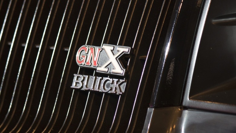 Close-up view of GNX grille badge on 1987 Buick GNX.
