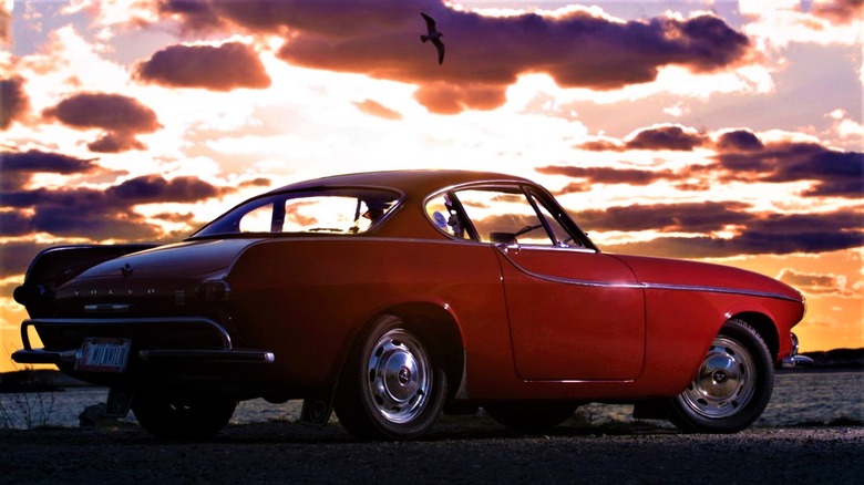 Irv Gordon's record-breaking Volvo P1800 side view