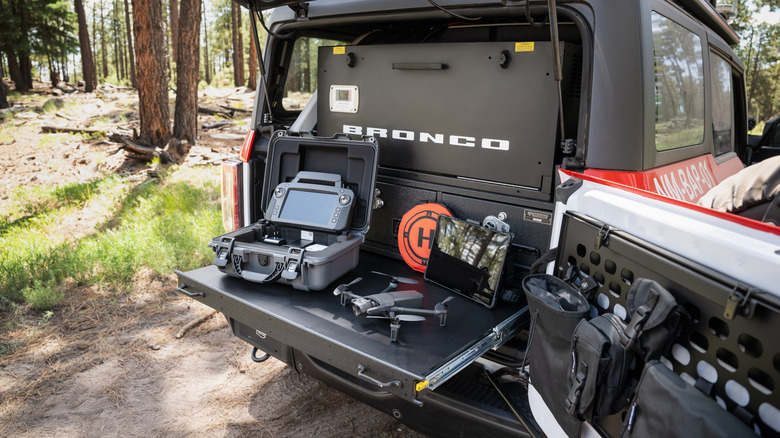 Ford Bronco Badlands Sasquatch melhora as comunicações do equipamento de incêndio