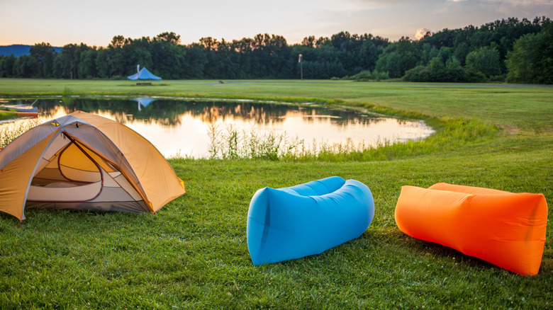Inflatable camping couches