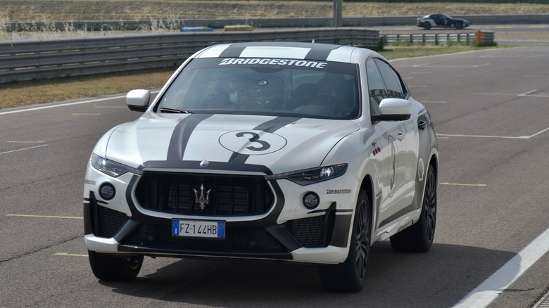 Maserati Levante Trofeo on track.