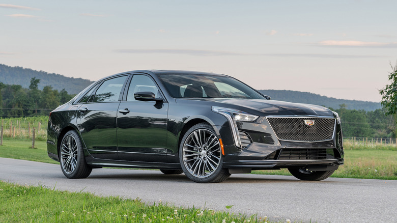 2019 Cadillac CT6-V promotional image