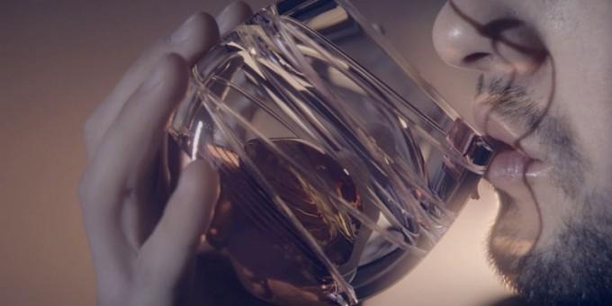 This whiskey glass lets you enjoy booze in microgravity