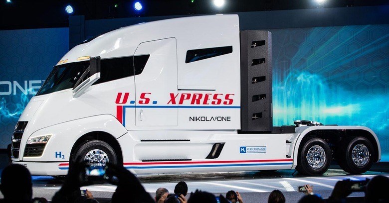 nikola_one_19-4a34cd6e6ca86a9ad120b0b49591e8561baaa841e1bac5f0d74afe61a74597bb