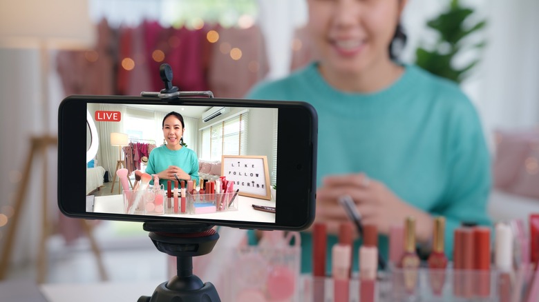 Online influencer hawking products livestream