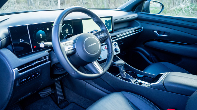 2026 Hyundai Santa Cruz dashboard and steering wheel