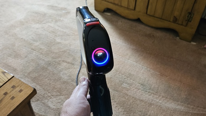 Tineco Carpet One Cruiser handle with drying indicator