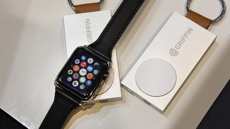 Apple Watch power bank