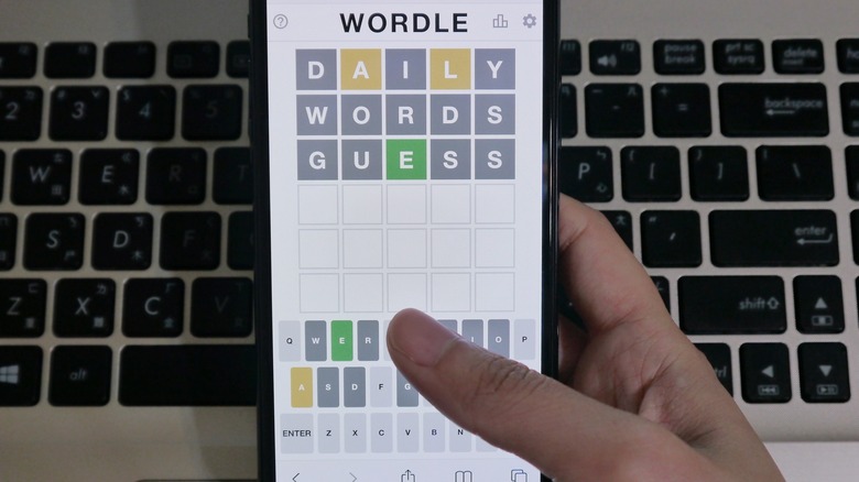 Playing Wordle on phone