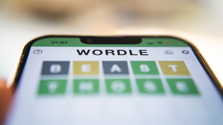 Wordle logo focused on smartphone