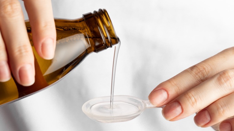 syrups jar pouring