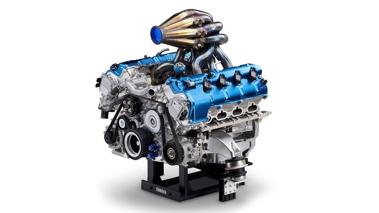 Hydrogen V8 engine