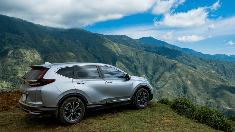 Honda CR-V parked on mountain