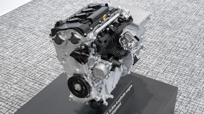 Toyota's upcoming 1.5 liter in-line four cylinder engine in development