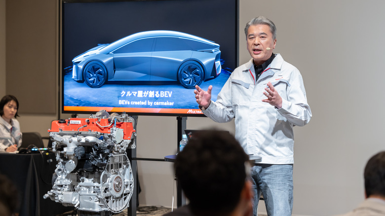 Upcoming 2.0 liter turbocharged Toyota engine being briefed by Toyota's Chief Technology Officer Hiroki Nakajima