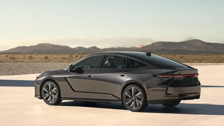Picture showing Lexus ES parked in a mountain landscape