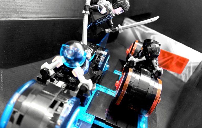 Tron lego sets clearance