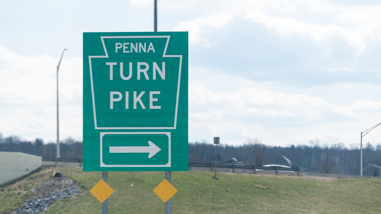 Road sign for the Pennsylvania Turnpike toll.