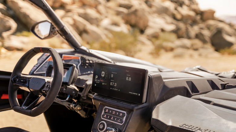 2026 Can-Am Maverick X3 infotainment system